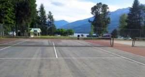 tennis-tourist-nakusp-british-columbia-tennis-courts-lake-view-teri-church