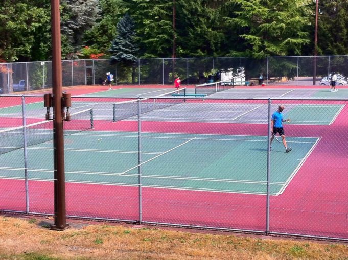 tennis-tourist-nanaimo-bc-bowen-park-tennis-courts-teri-church
