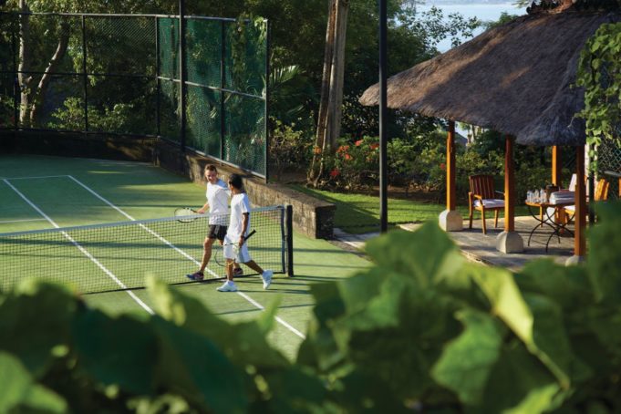 tennis-tourist-courtesy-four-seasons-bali-jimbaran-bay-tennis