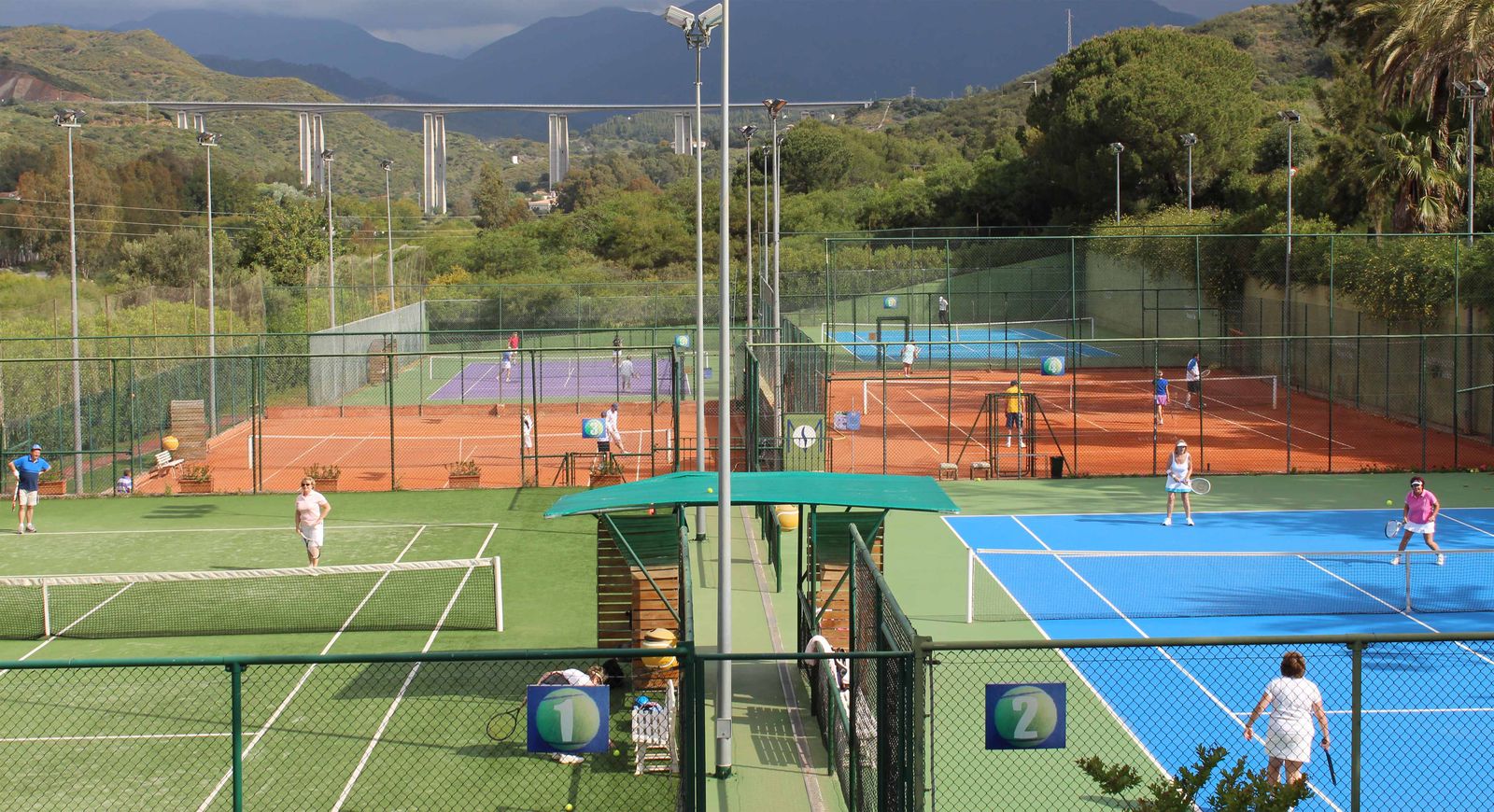 tennis-tourist-Manolo-Santana-Racquet-Club-Marbella-courtesy-Manolo-Santana-tennis-courts