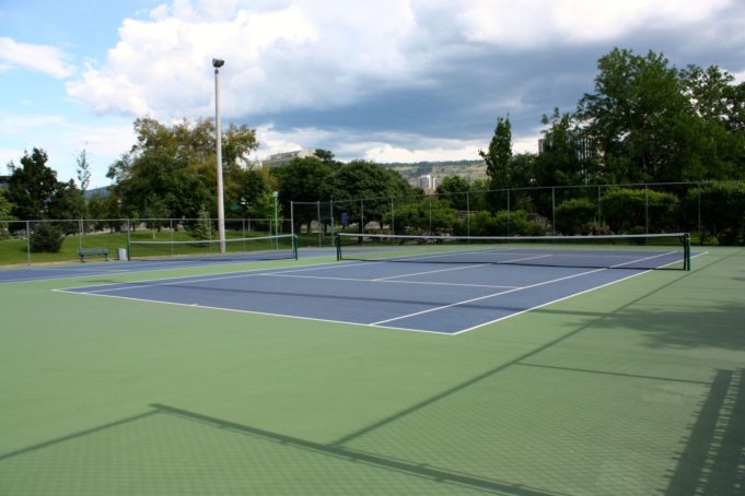 tennis-tourist-riverside-park-kamloops-riverside-park-tennis-courts-inside-view