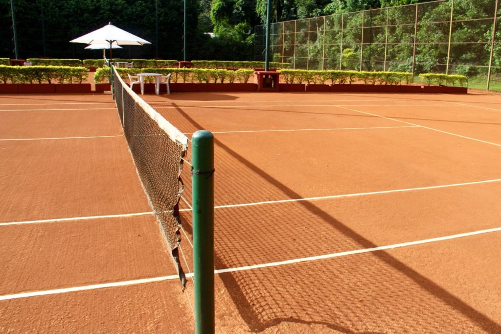 tennis-tourist-iguazu-grand-argentina-tennis-court-teri-church