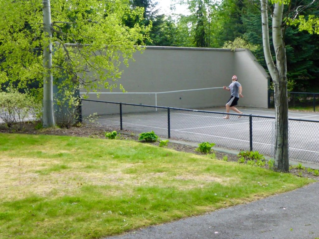 tennis-tourist-whistler-racquet-club-practice-wall-bill-adair