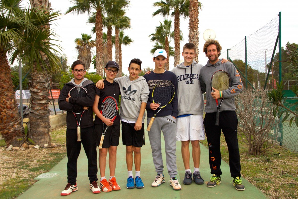 tennis-tourist-iql-tennis-academy-benidorm-team