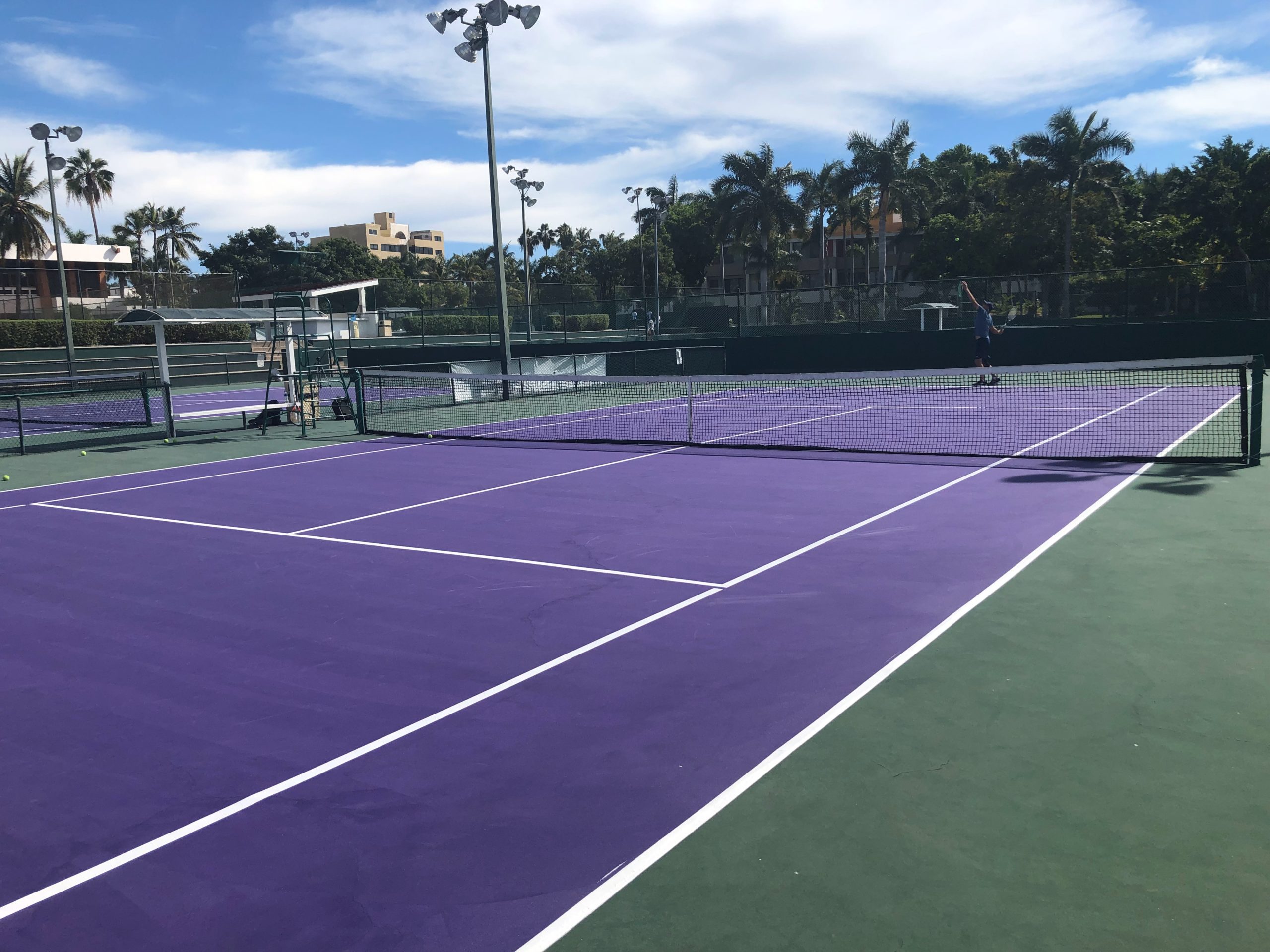 tennis-tourist-el-cid-mazatlan-mexico-empty-court-teri-church